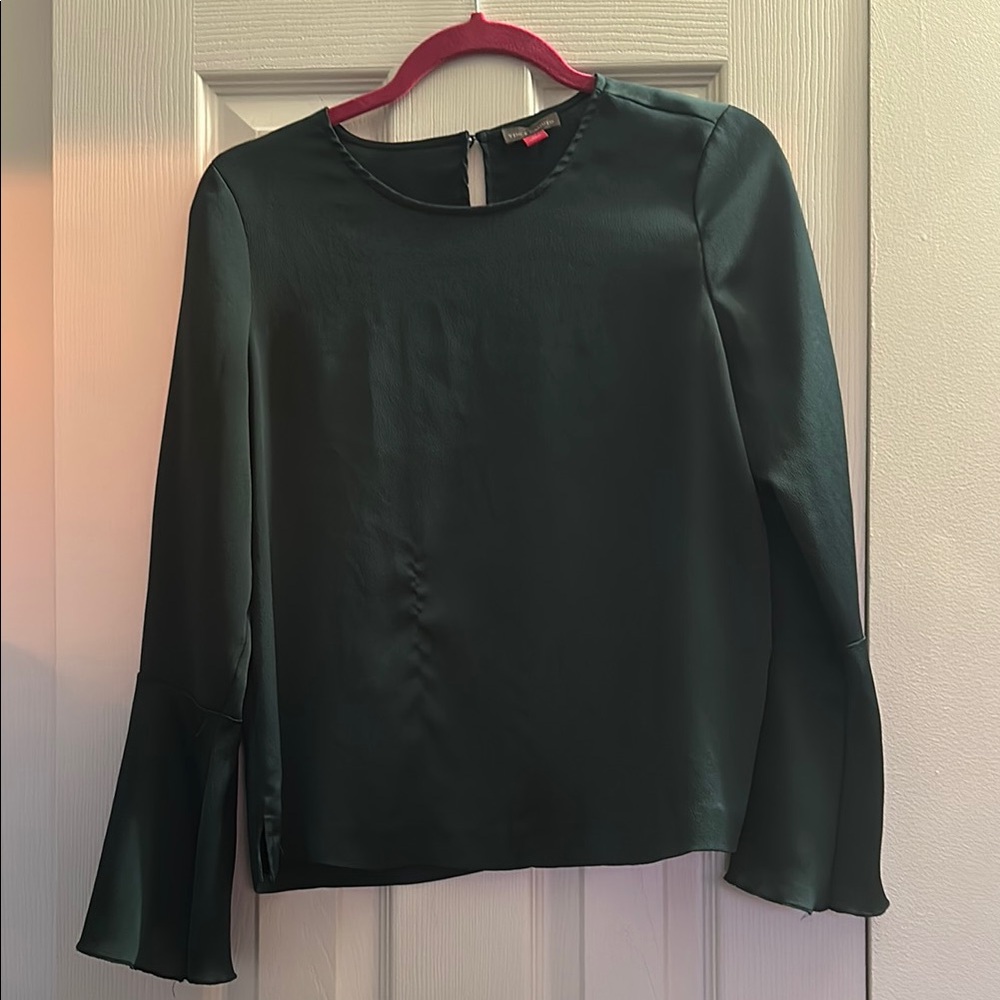 Vince Camuto Green Blouse Chic and Stylish